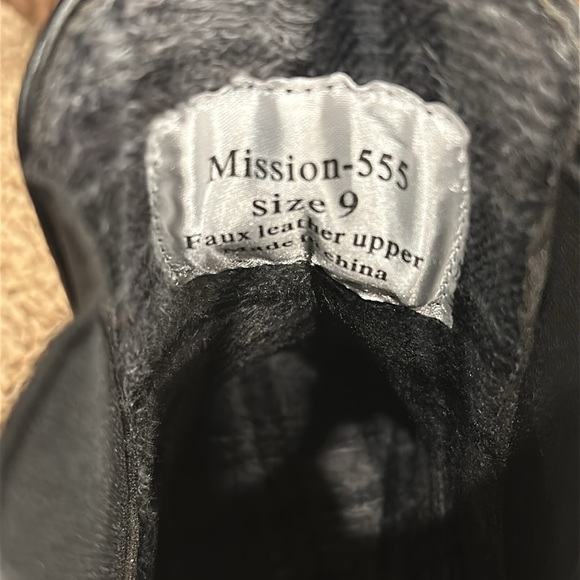 Mission-555 size 9 Rain Boots- new without tags - Picture 5 of 5